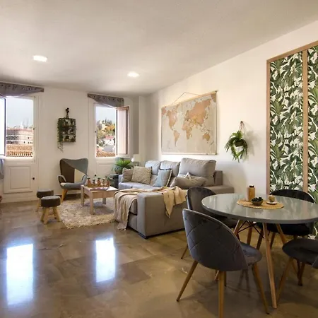 Plaza Ayuntamiento Habitame Inmobiliaria Apartment *