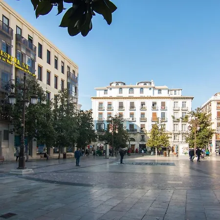 Plaza Ayuntamiento Habitame Inmobiliaria *